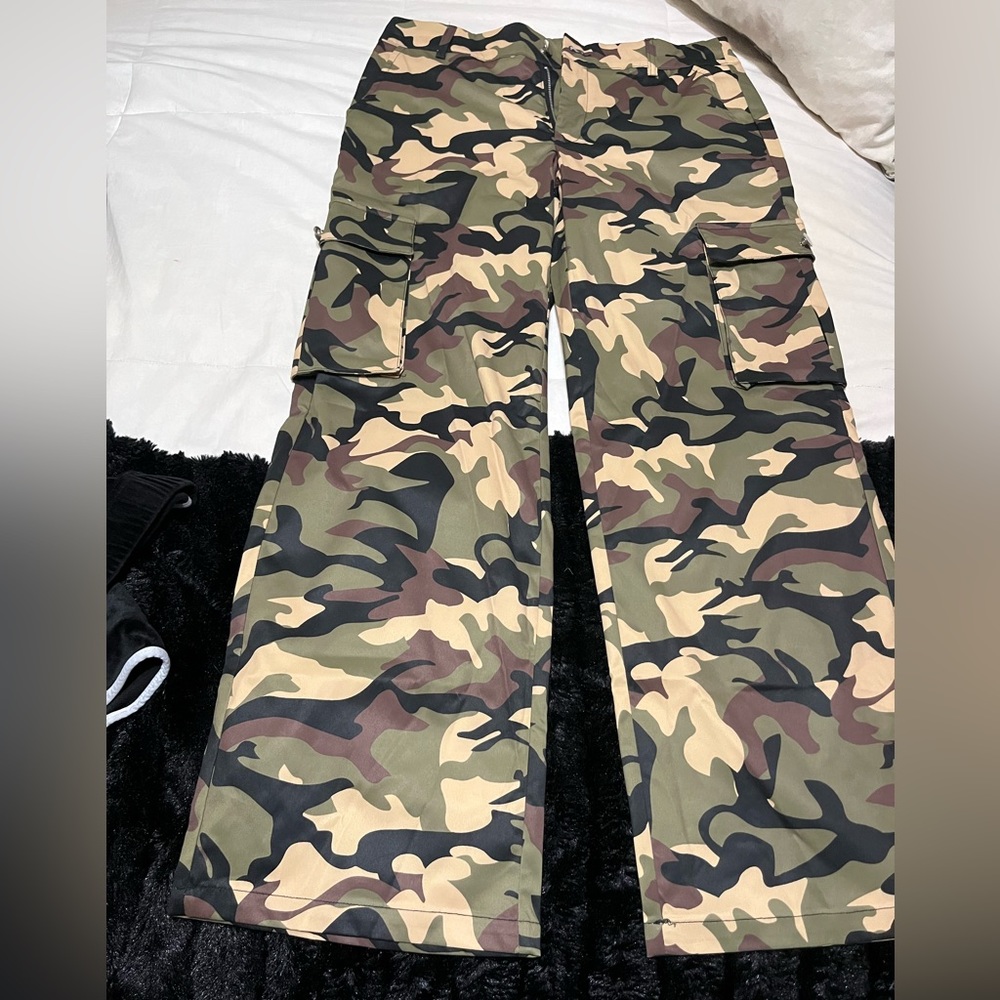 camo print cargo pants